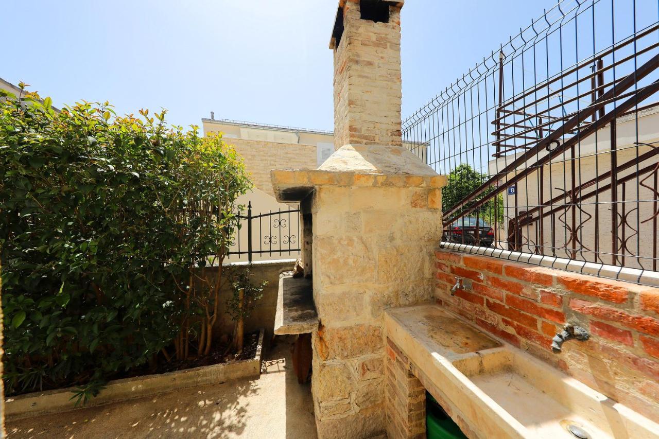 Villa Klaudia With Pool Zadar Exterior photo